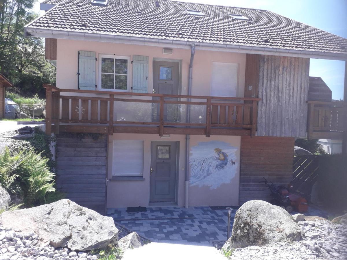 Les Adrets Aparthotel Gerardmer Bagian luar foto