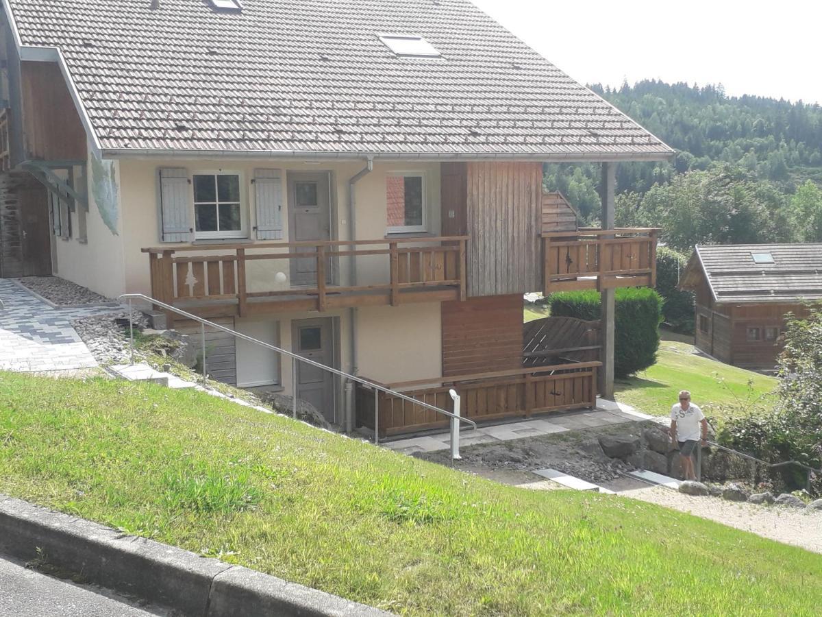 Les Adrets Aparthotel Gerardmer Bagian luar foto