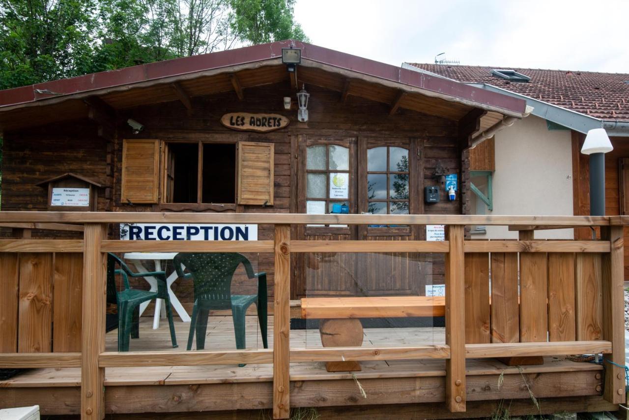 Les Adrets Aparthotel Gerardmer Bagian luar foto